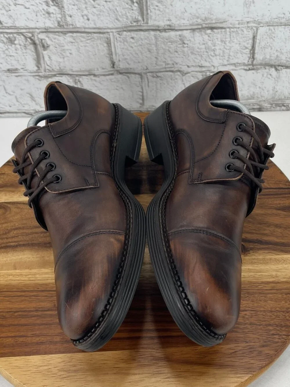 Ecco Newcastle Cap Toe Tie Oxford Mens 10/44 Brown Full Grain Leather Shoes